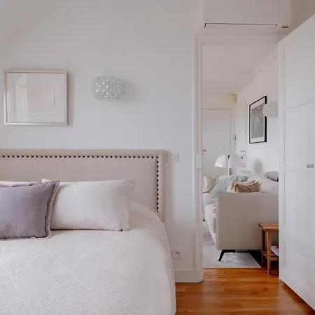 1-bedroom Gem Eiffel Tower View, Terrace, And Ac Lejlighed